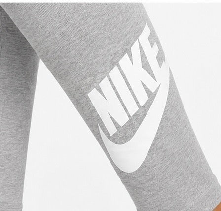 Nike Women’s Leggings Gray – Size S