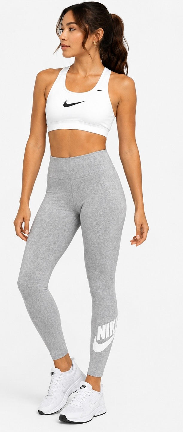 Nike Women’s Leggings Gray – Size S